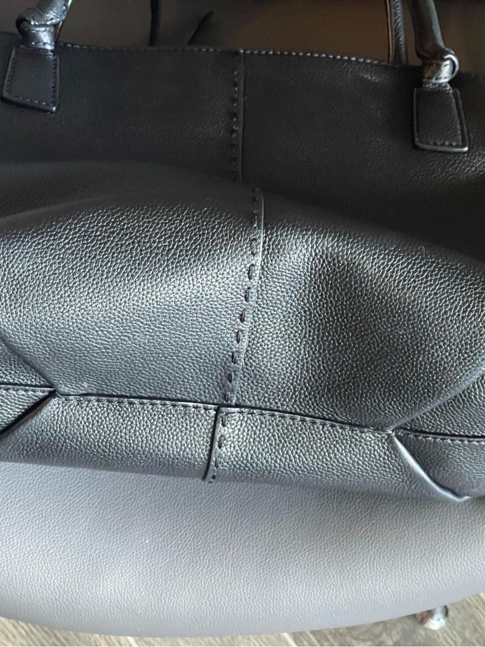 Tory Burch Black Pebbled Leather Shoulder Bag - Picture 5 of 8